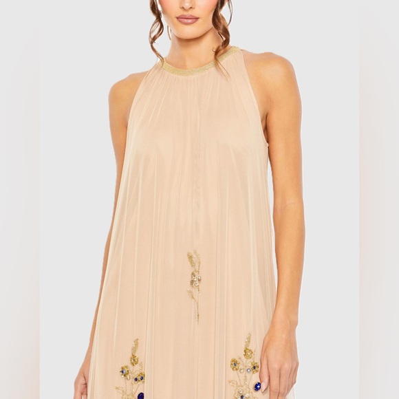 MAC DUGGAL
Beige High Neck Floral Embellished Trapeze Gown Wedding Guest Size 12 - Picture 5 of 6